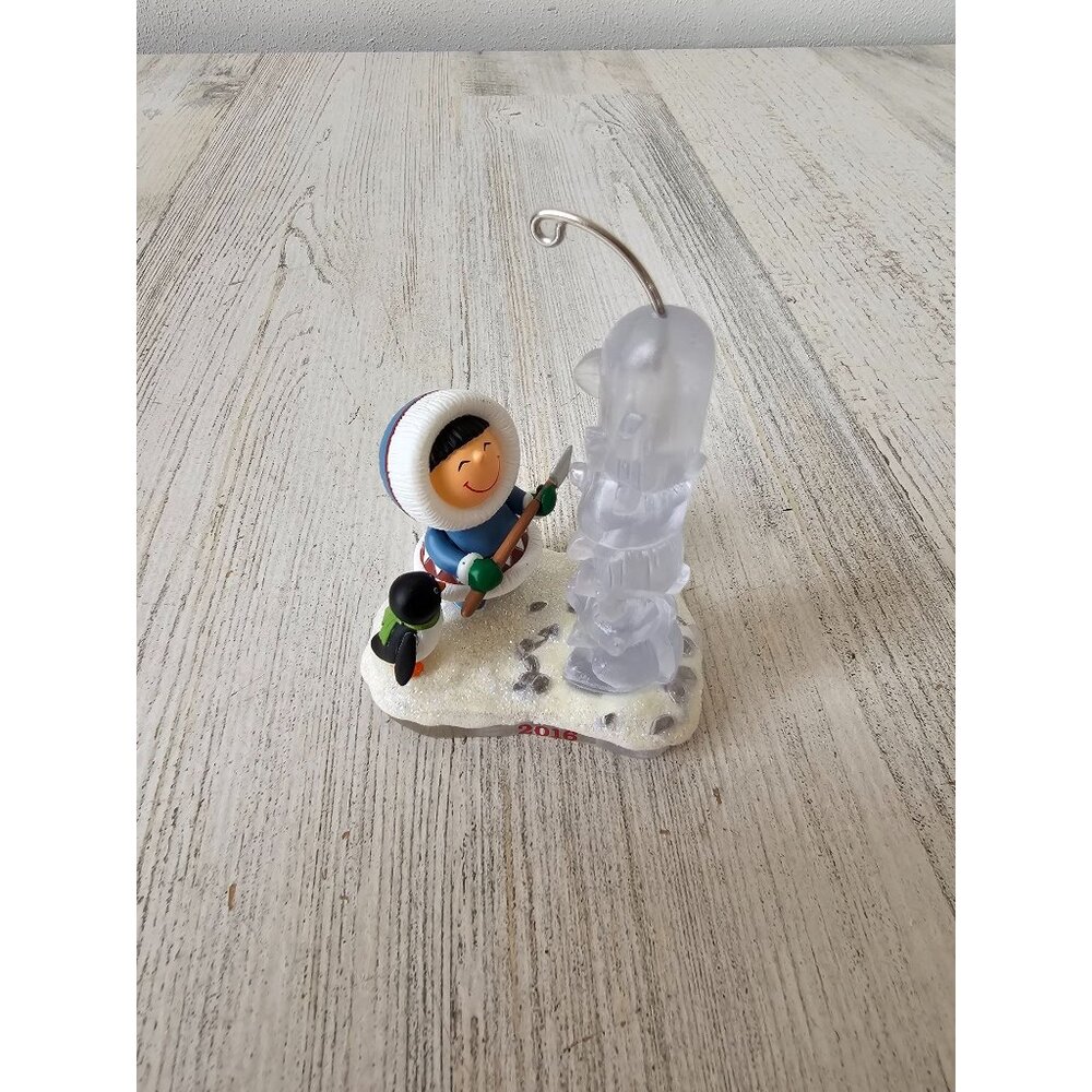 Hallmark‎ Frosty friends 2016 totem pole penguin ornament Xmas tree